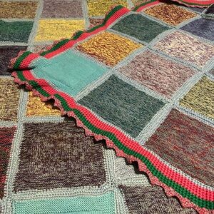 Crochet/knitted patchwork blanket